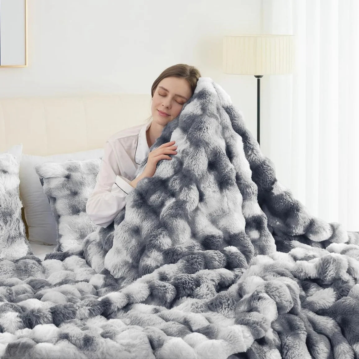 ROSEKINDCN Bubble Fleece Blanket for Couch Soft Cozy Throw