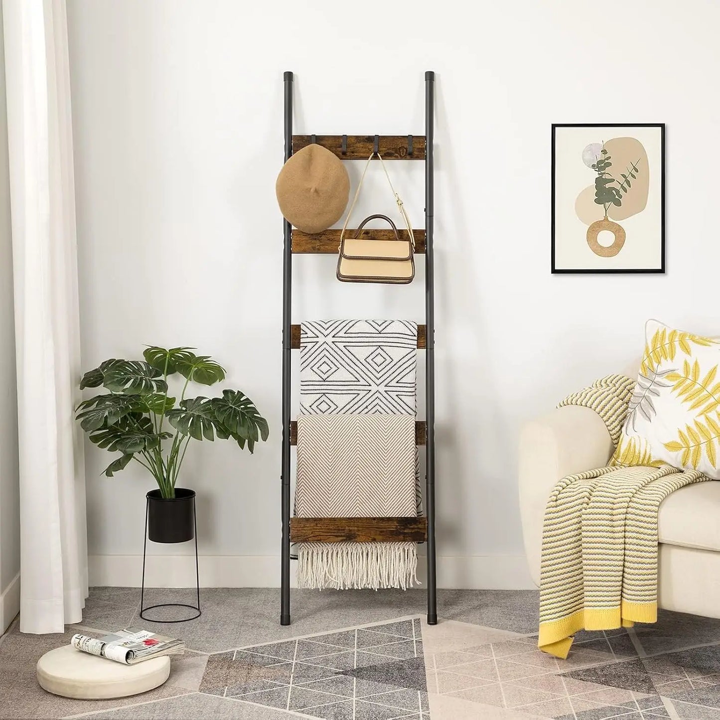 5-Tier Wall Leaning Blanket Ladder With Hooks Towels Scarves